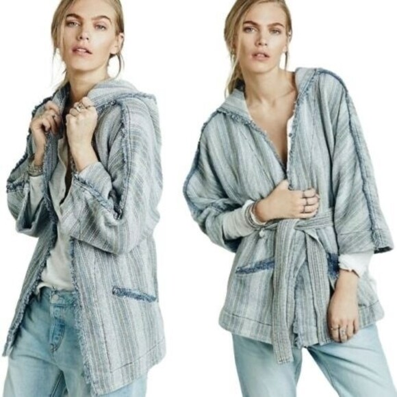 Free People small Blue Modern Striped Fringe Woven Wrap Hooded Boho Beach Jacket - Picture 1 of 12